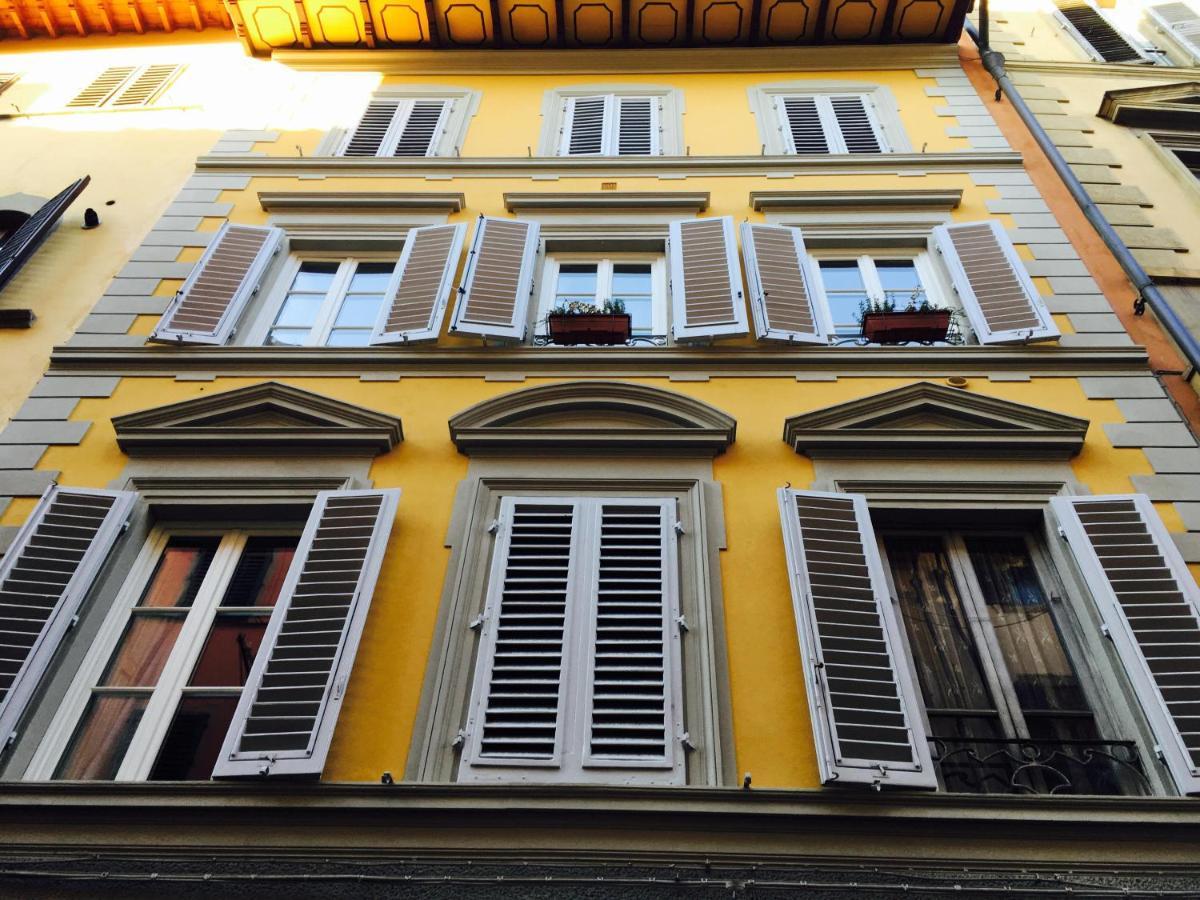 32 Nero - Florence Apartment San Niccolo Luaran gambar