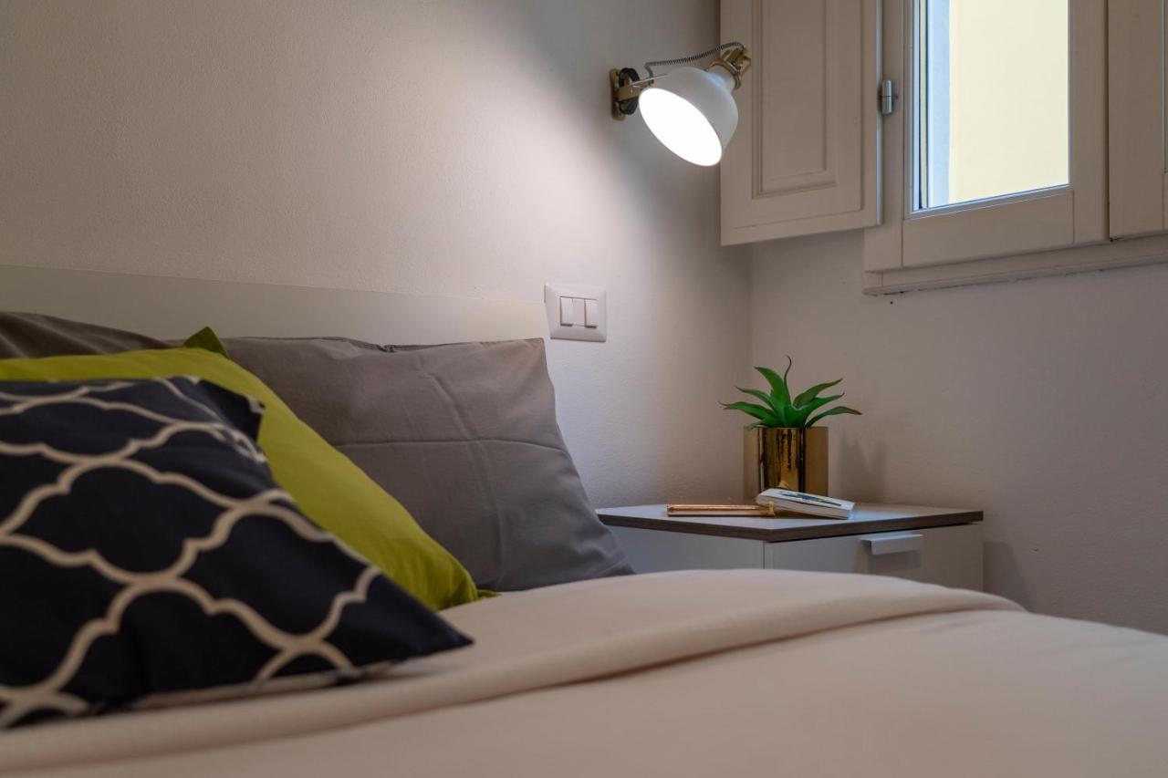 32 Nero - Florence Apartment San Niccolo Luaran gambar