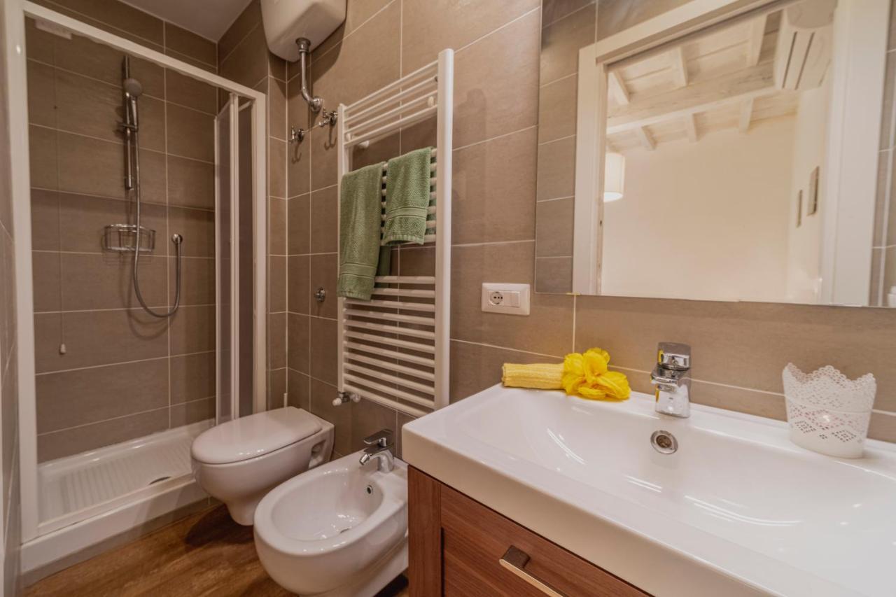 32 Nero - Florence Apartment San Niccolo Luaran gambar